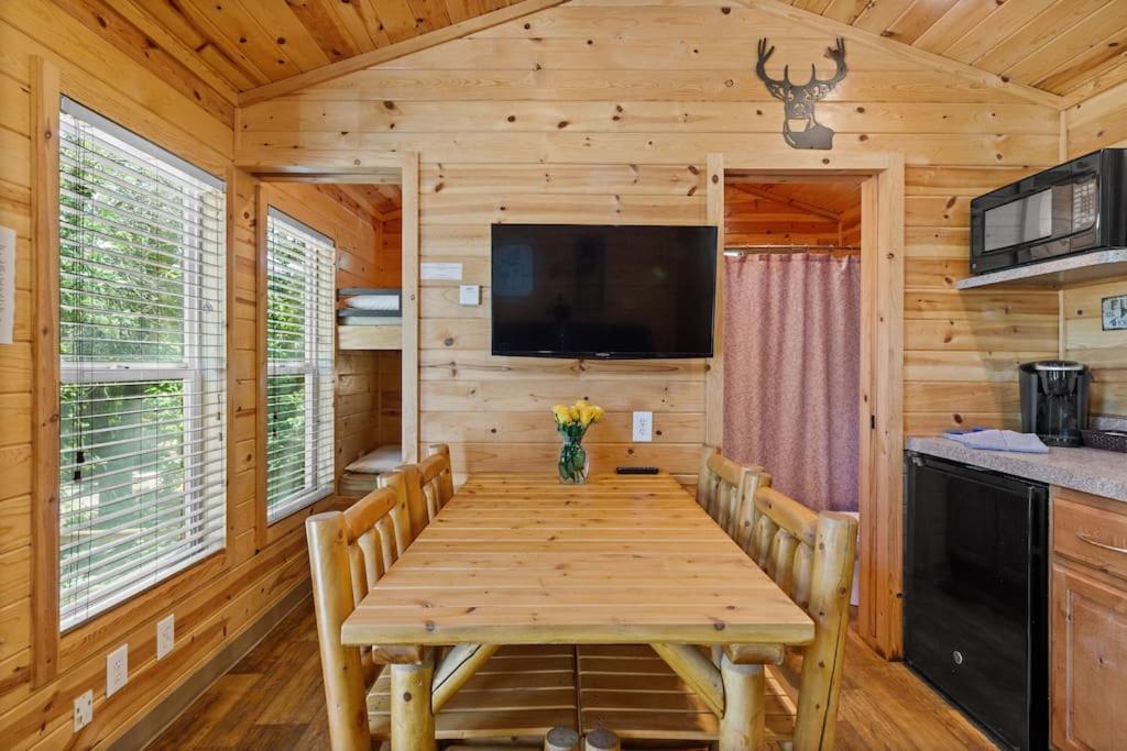 Deluxe Little Cabin 2 Min Stroll To Kern River Kernville Εξωτερικό φωτογραφία