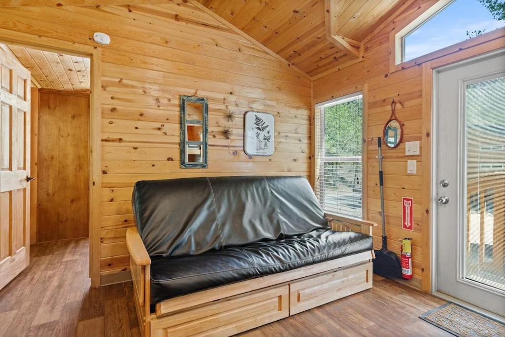 Deluxe Little Cabin 2 Min Stroll To Kern River Kernville Εξωτερικό φωτογραφία