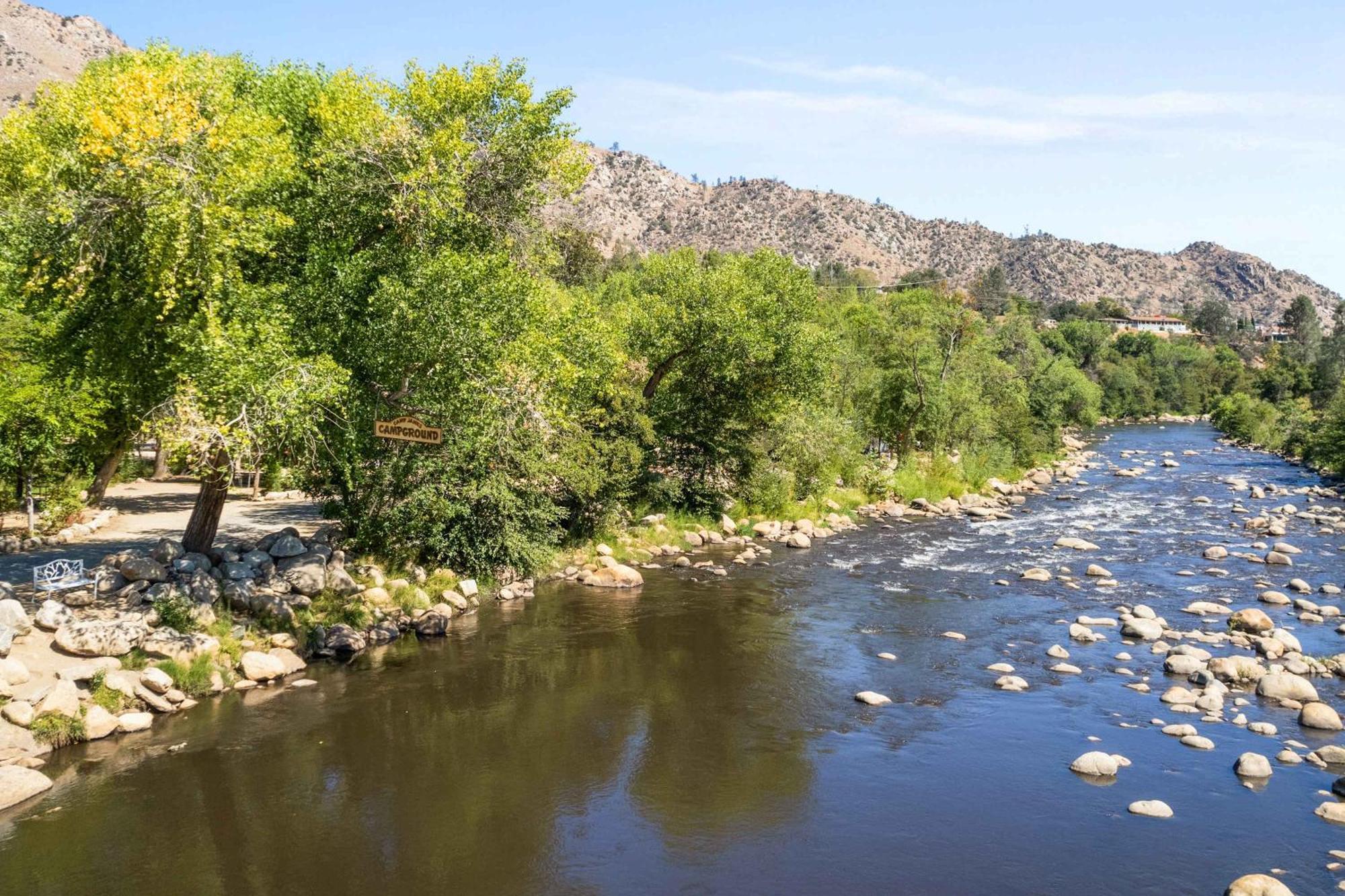 Deluxe Little Cabin 2 Min Stroll To Kern River Kernville Εξωτερικό φωτογραφία